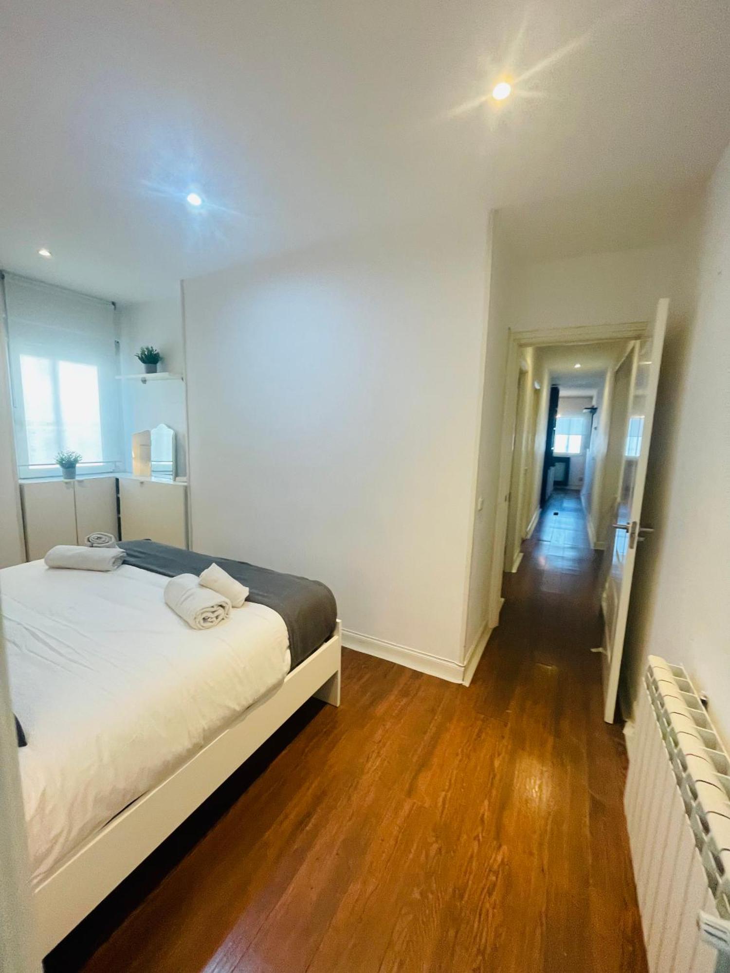 Cuatro Torres, Apto 2 Apartamento *