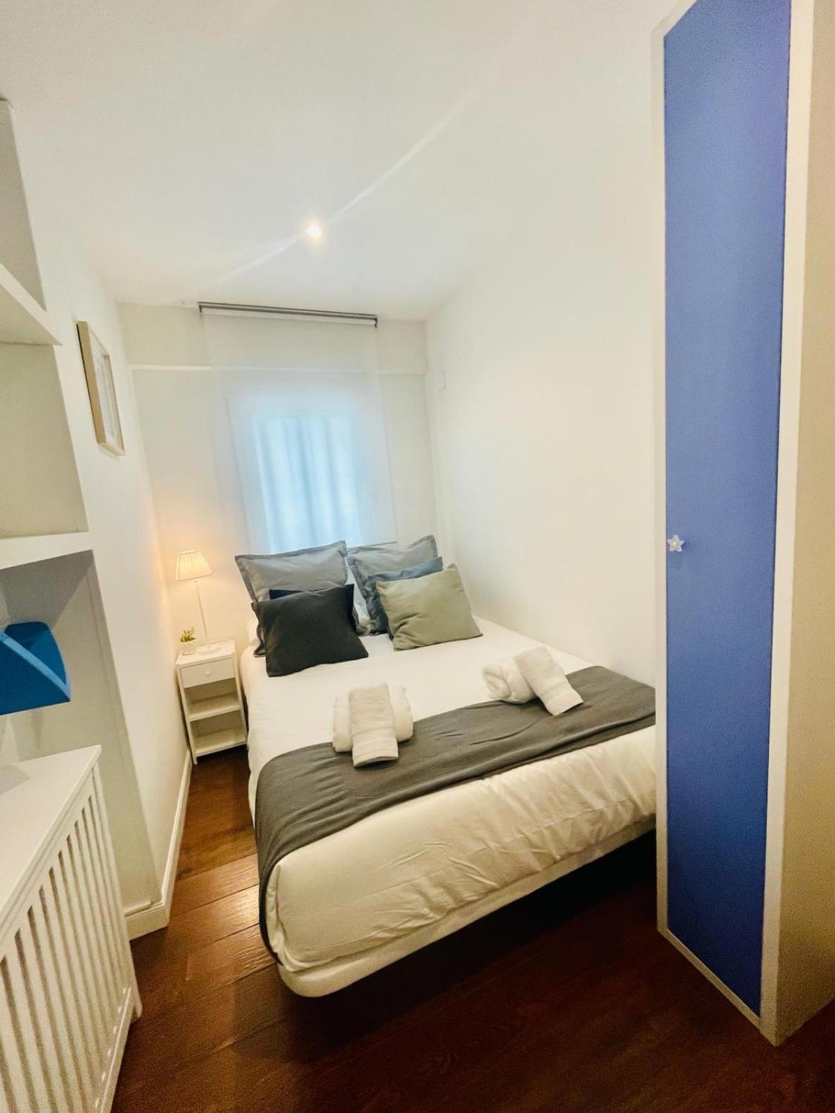 Cuatro Torres, Apto 2 Apartamento